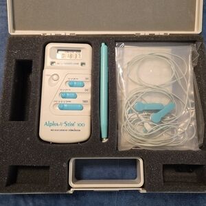 100 Microcurrent Stimulator - White and Blue